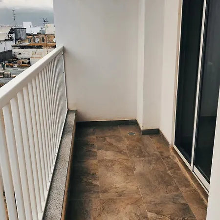 Fairwinds - Double Room With Ensuite - Luqa Airport - Self Check In & Out Available Exterior photo